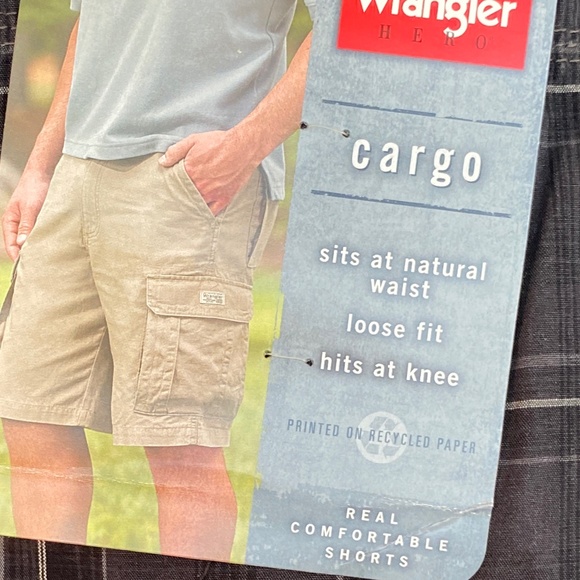 Wrangler Originals Mens Plaid Cargo Shorts Loose Fit NWT Large Pocket 100%Cotton - Picture 4 of 10